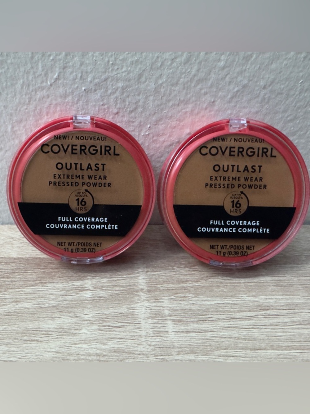 Set of 2 COVERGIRL Outlast Extreme Wear Pressed Powder 870 toasted almond - NEW